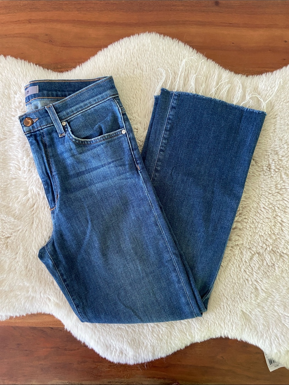 Joes Jeans raw hem kick fit blue denim jeans frayed distressed cropped 27